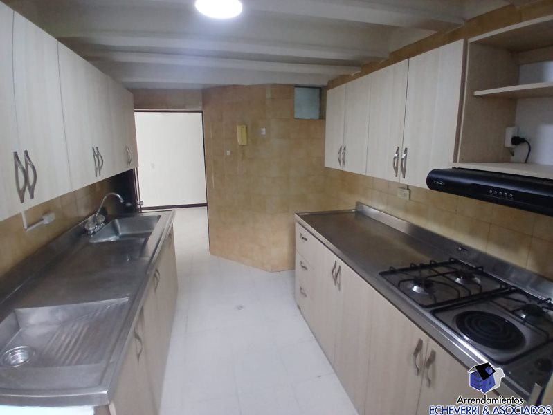 Apartamento disponible para Arriendo en Envigado Las Flores Foto numero 1