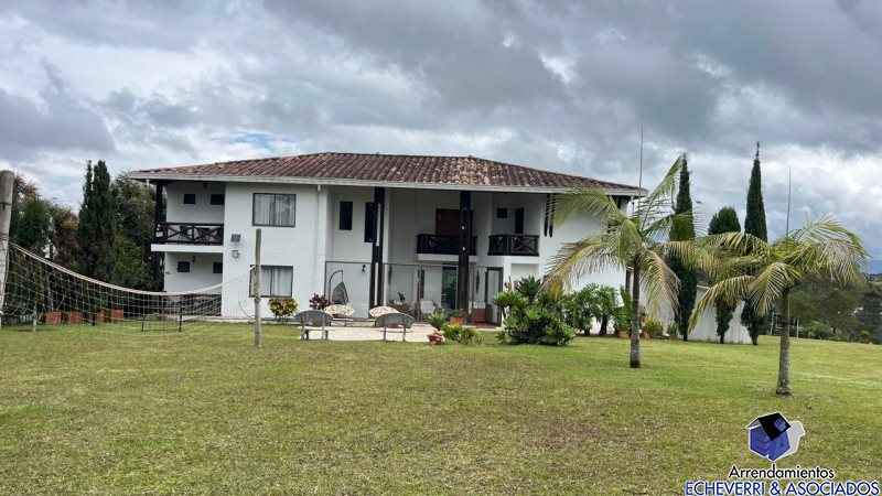 Casa disponible para Venta en Carmen De Viboral Carmen Del Viboral Foto numero 1