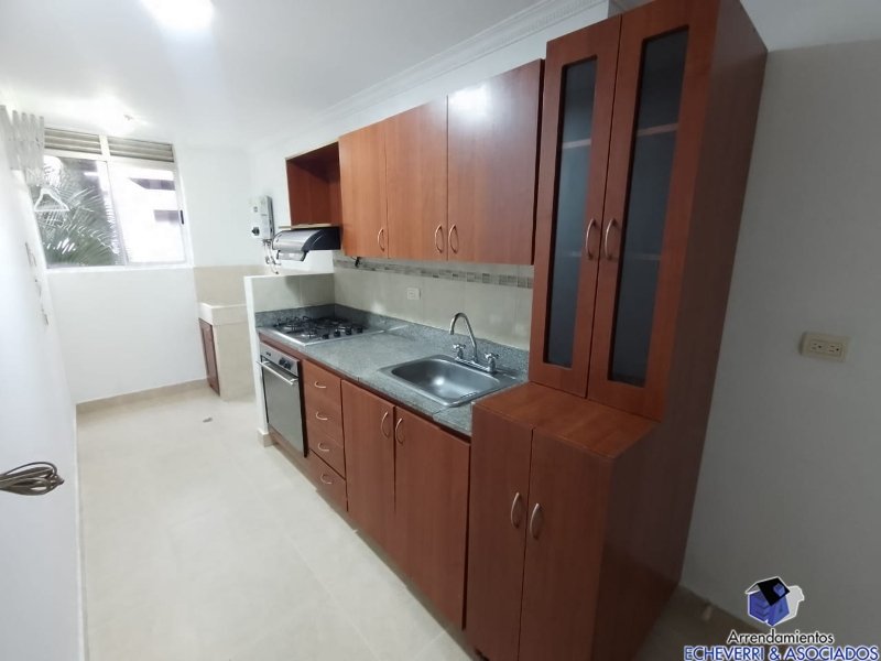 Apartamento disponible para Arriendo en Envigado El Esmeraldal Foto numero 1