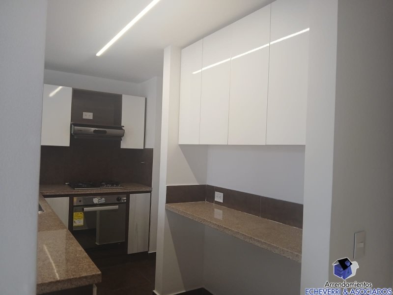 Apartamento disponible para Arriendo en Envigado El Esmeraldal Foto numero 1