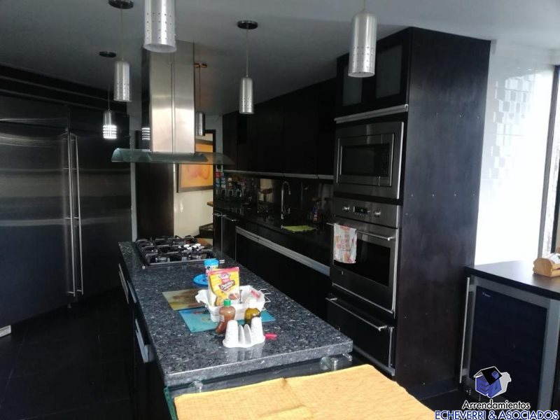 Apartamento disponible para Ambos en Medellín Los Balsos Foto numero 1