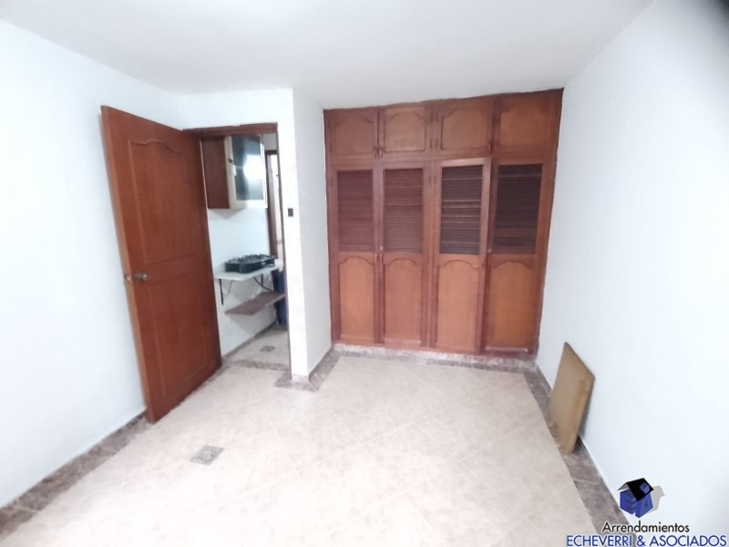 Apartaestudio disponible para Arriendo en Envigado El Trianon Foto numero 1