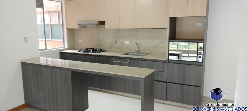 Apartamento disponible para Arriendo en Envigado Loma Del Escobero Foto numero 1