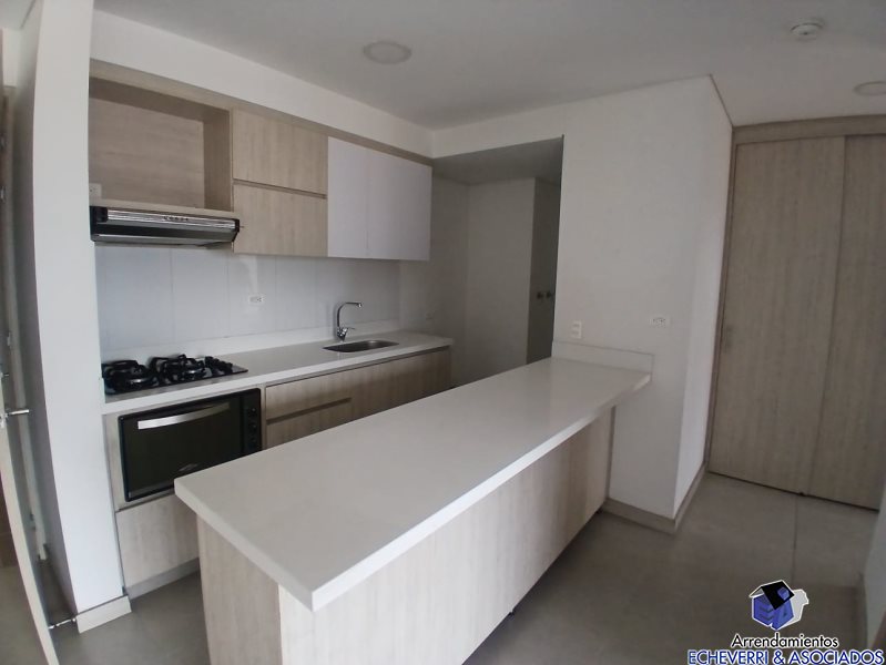 Apartamento disponible para Arriendo en Envigado El Portal Foto numero 1