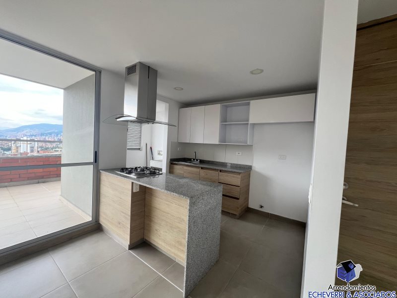 Apartamento disponible para Arriendo en Envigado La Cuenca Foto numero 1