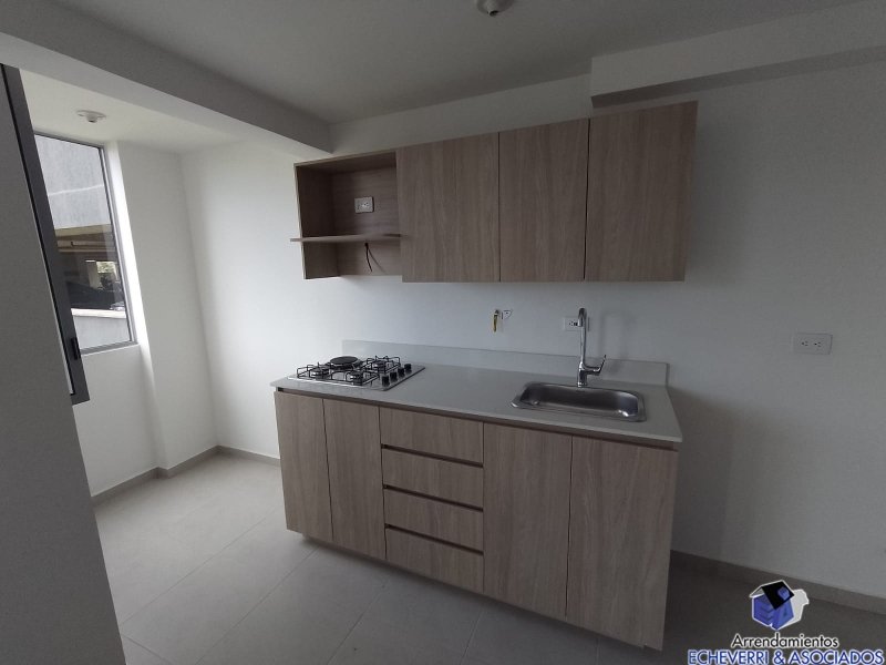 Apartamento disponible para Arriendo en Envigado La Cuenca Foto numero 1