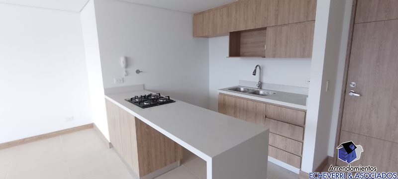 Apartamento disponible para Arriendo en Envigado La Cuenca Foto numero 1