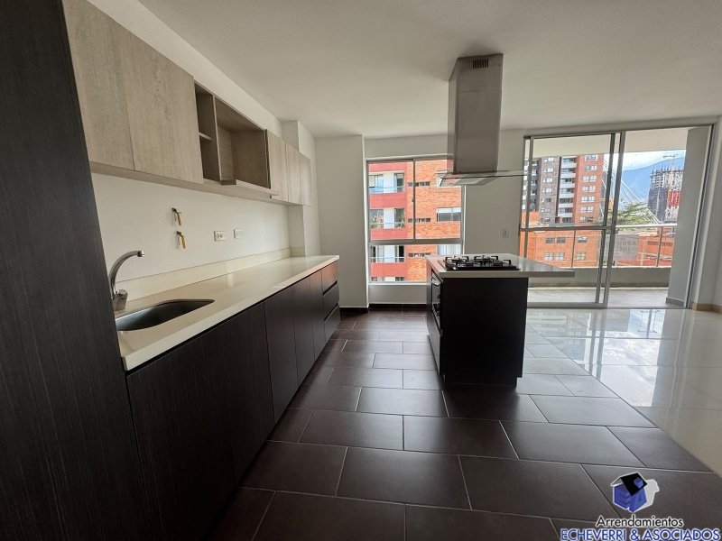 Apartamento disponible para Arriendo en Envigado El Portal Foto numero 1