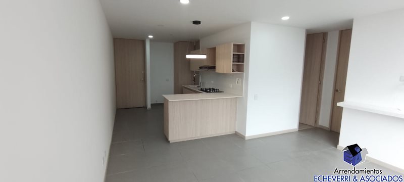 Apartamento disponible para Arriendo en Envigado Loma Del Escobero Foto numero 1