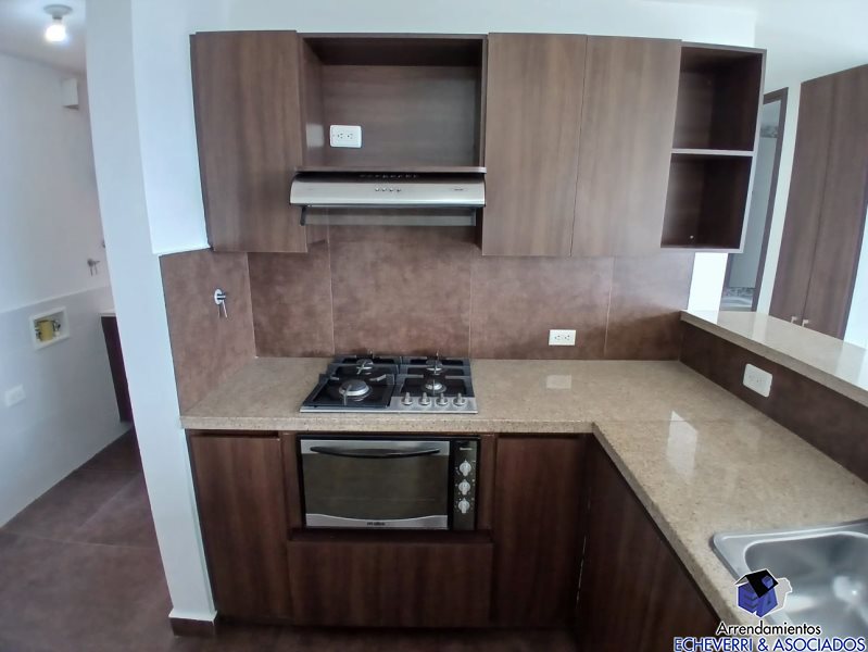 Apartamento disponible para Arriendo en Envigado El Esmeraldal Foto numero 1