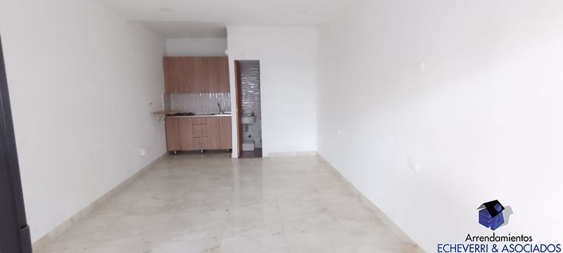 Local disponible para Arriendo en Envigado Los Naranjos Foto numero 1