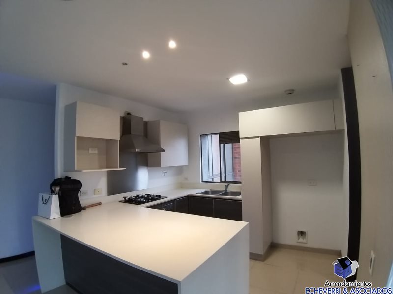 Apartamento disponible para Arriendo en Medellín El Poblado Foto numero 1