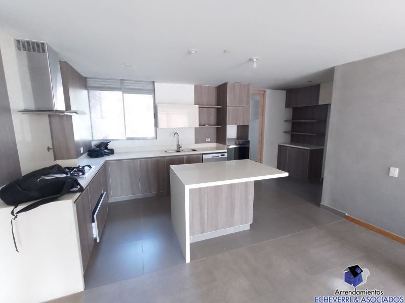 Apartamento disponible para Arriendo en Envigado Loma De Las Brujas Foto numero 1