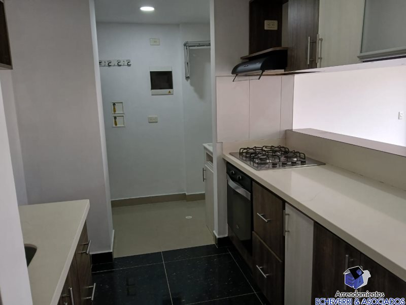 Apartamento disponible para Arriendo en Envigado con un valor de $3,100,000 código 5995