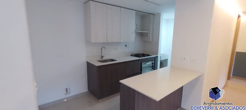 Apartamento disponible para Arriendo en Envigado con un valor de $3,200,000 código 7046