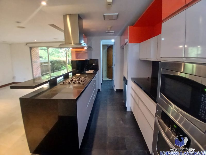 Casa disponible para Ambos en Envigado La Intermedia Foto numero 1