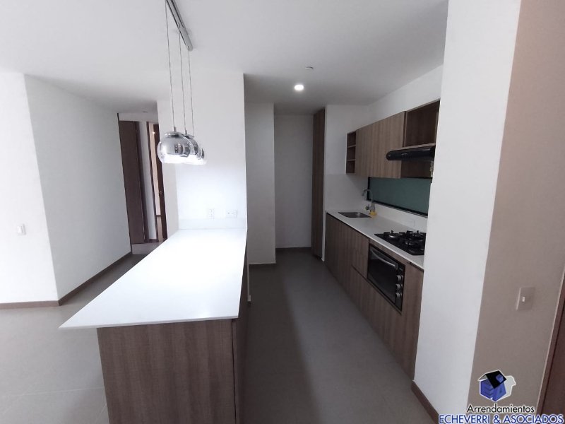 Apartamento disponible para Arriendo en Envigado Loma Del Escobero Foto numero 1