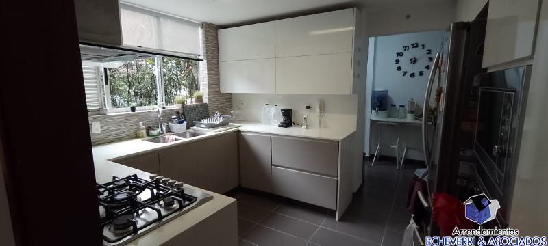 Casa disponible para Venta en Envigado Benedictinos Foto numero 1