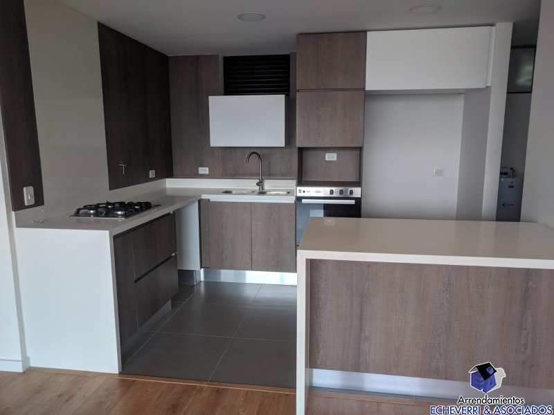 Apartamento disponible para Arriendo en Envigado Loma De Las Brujas Foto numero 1