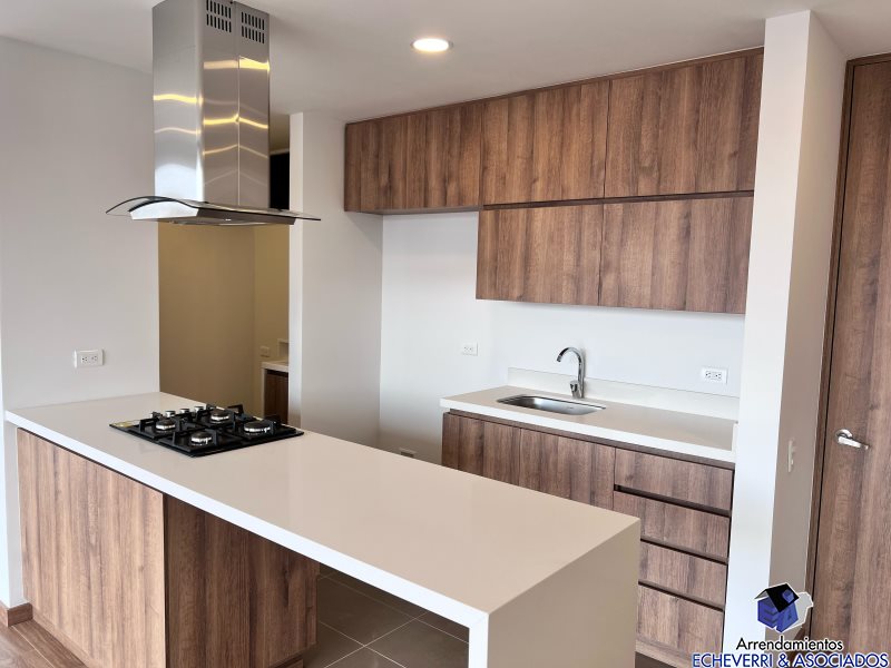 Apartamento disponible para Arriendo en Envigado El Trianon Foto numero 1