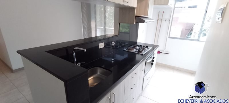 Apartamento disponible para Arriendo en Envigado La Cuenca Foto numero 1