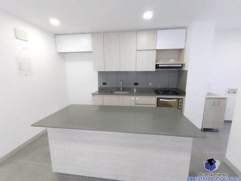 Apartamento disponible para Ambos en Envigado Loma Del Escobero Foto numero 1