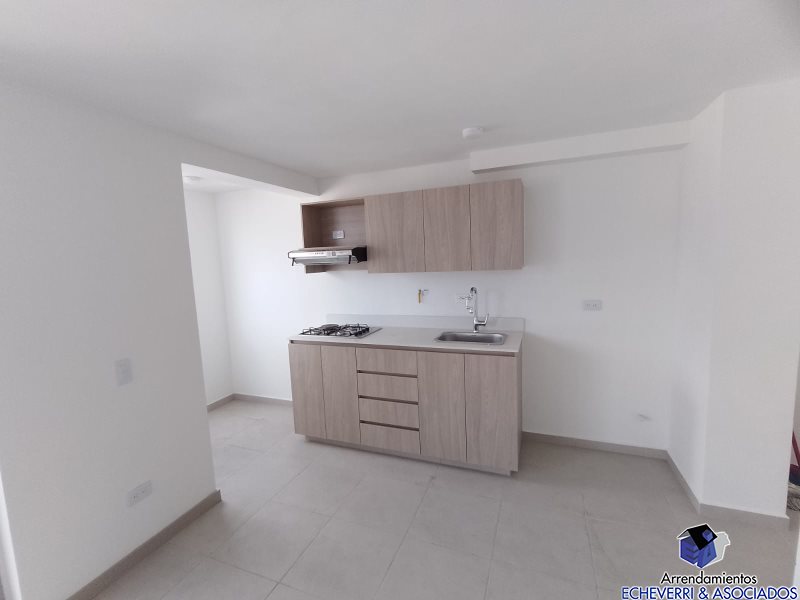 Apartamento disponible para Arriendo en Envigado La Cuenca Foto numero 1