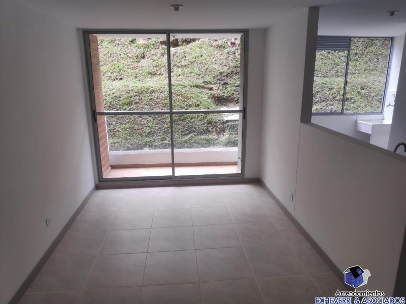 Apartamento disponible para Ambos en Envigado La Cuenca Foto numero 1