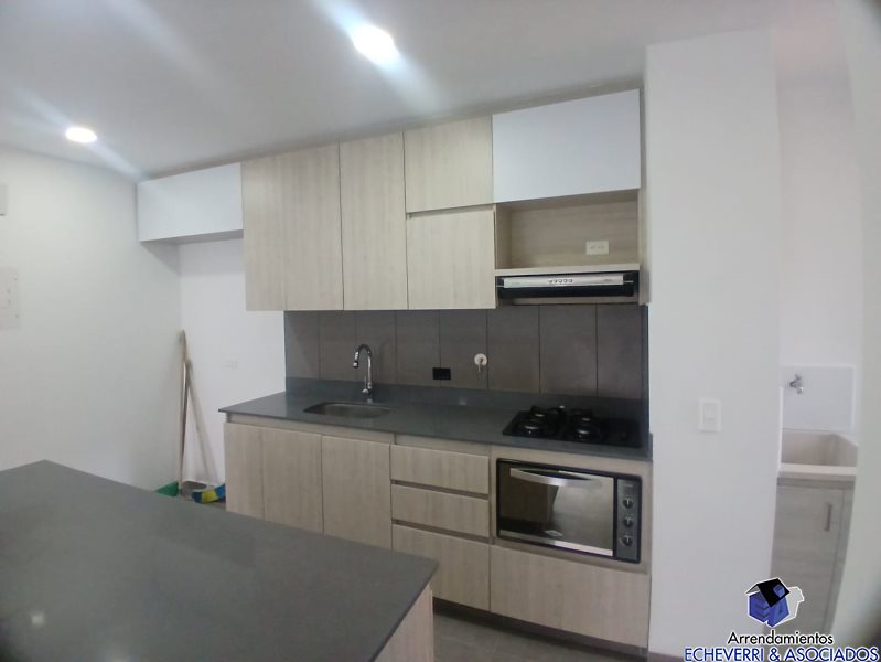 Apartamento disponible para Arriendo en Envigado Loma Del Escobero Foto numero 1