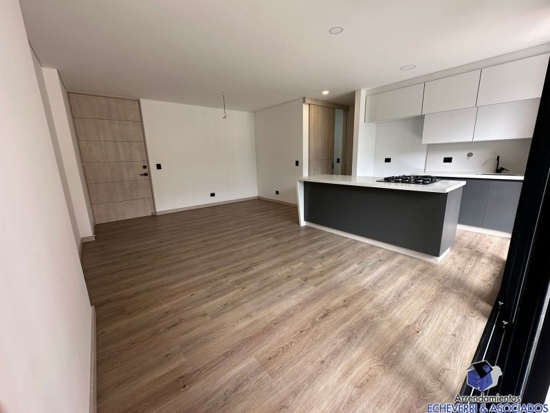 Apartamento disponible para Venta en Envigado Cumbres Foto numero 1