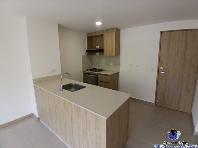 Apartamento disponible para Arriendo en Envigado Camino Verde Foto numero 1