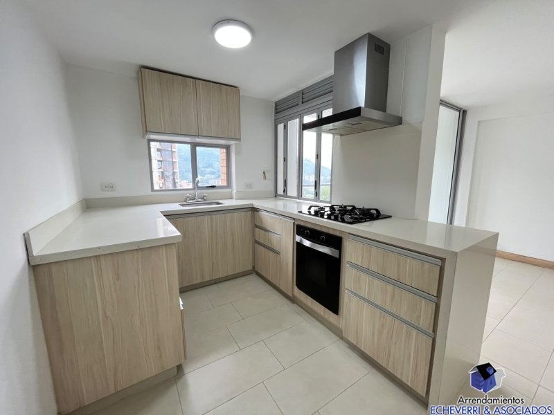 Apartamento disponible para Arriendo en Envigado Loma De Las Brujas Foto numero 1