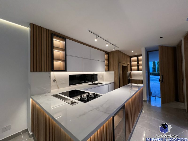 Casa disponible para Venta en Envigado El Chocho Foto numero 1