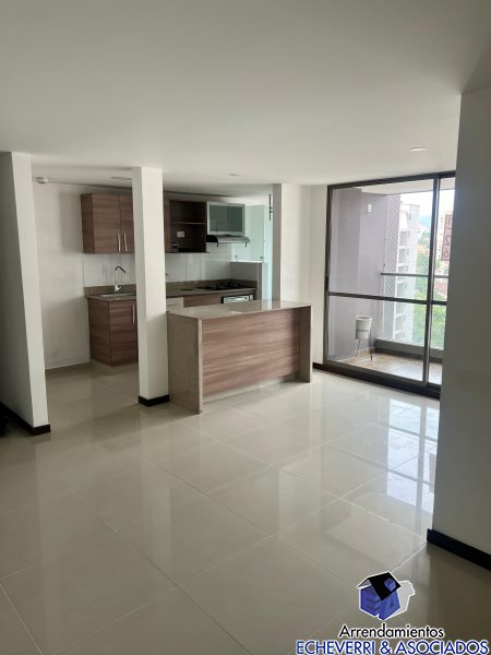Apartamento disponible para Arriendo en Envigado con un valor de $3,800,000 código 7329