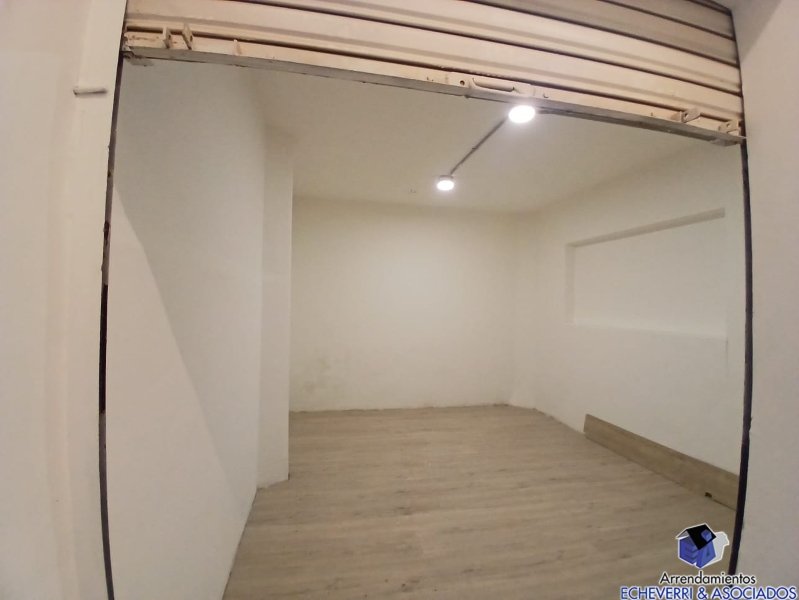 Local disponible para Arriendo en Envigado Central Foto numero 1