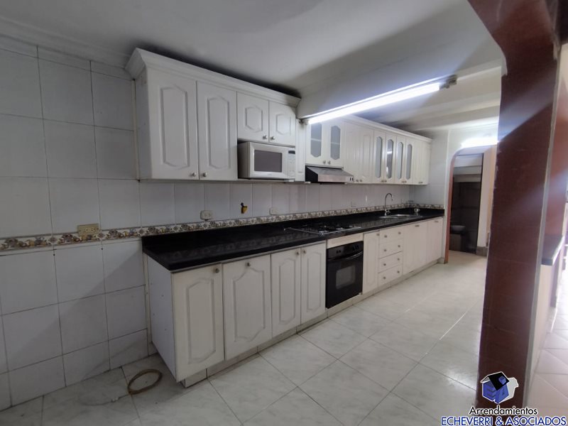 Casa disponible para Ambos en Envigado Alcala Foto numero 1