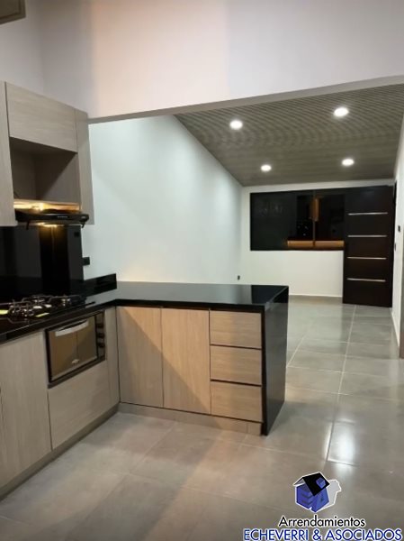 Casa disponible para Venta en Envigado El Oasis Foto numero 1