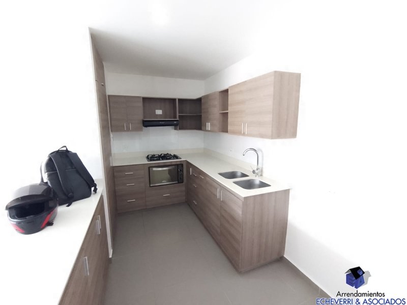 Apartamento disponible para Arriendo en Envigado Loma Del Escobero Foto numero 1