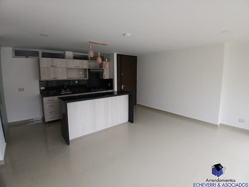 Apartamento disponible para Arriendo en Envigado La Cuenca Foto numero 1