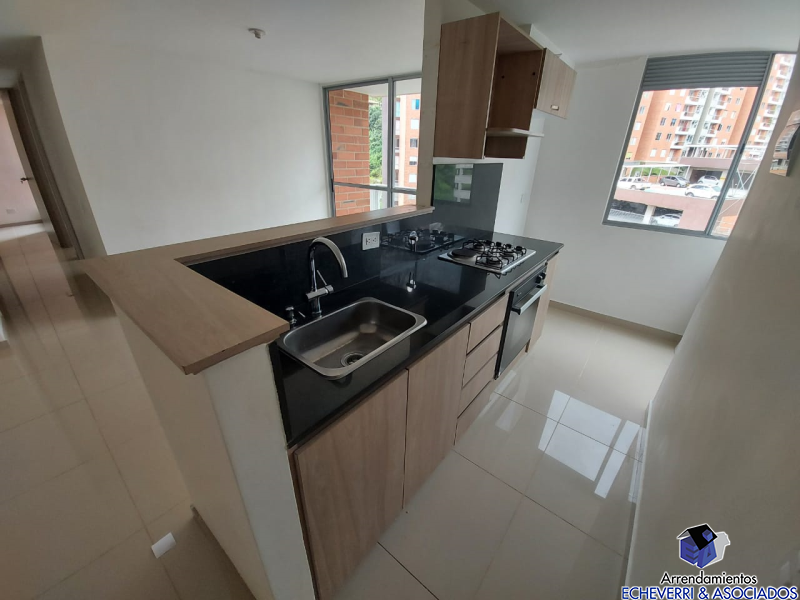 Apartamento disponible para Arriendo en Envigado La Cuenca Foto numero 1