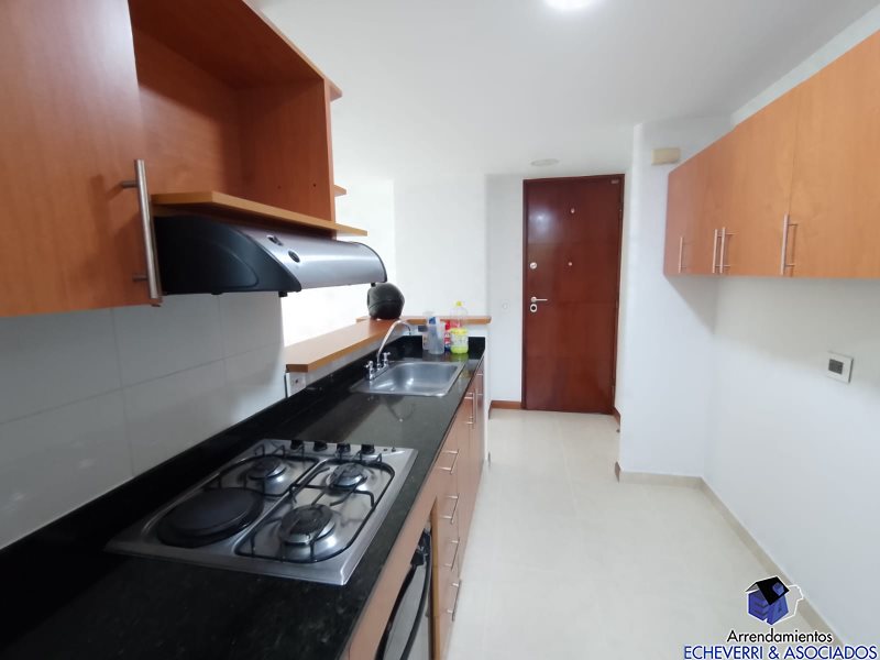 Apartamento disponible para Arriendo en Envigado Cumbres Foto numero 1