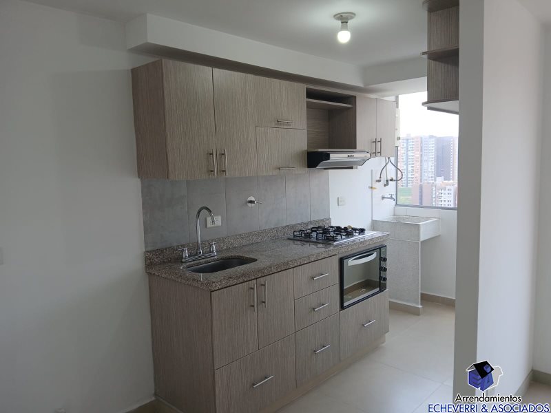 Apartamento disponible para Arriendo en Envigado La Cuenca Foto numero 1