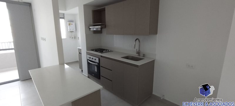 Apartamento disponible para Arriendo en Envigado con un valor de $3,500,000 código 7173