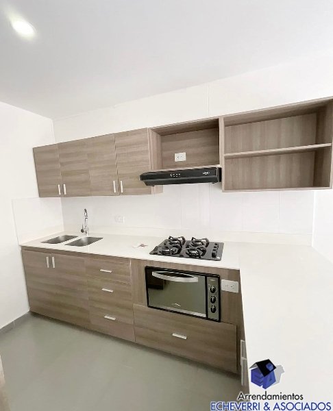 Apartamento disponible para Arriendo en Envigado Loma Del Escobero Foto numero 1