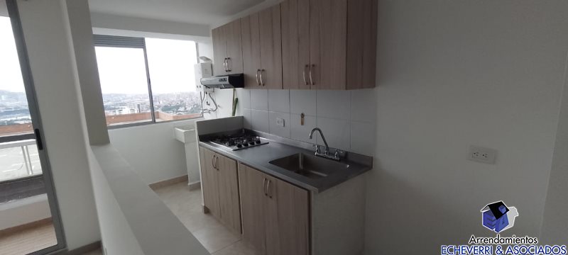 Apartamento disponible para Arriendo en Envigado La Cuenca Foto numero 1