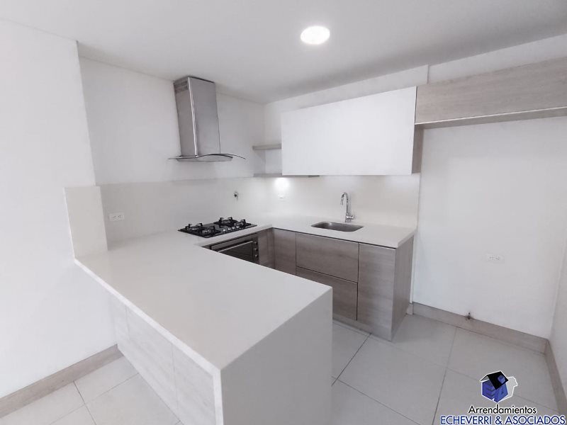 Apartamento disponible para Arriendo en Envigado La Intermedia Foto numero 1