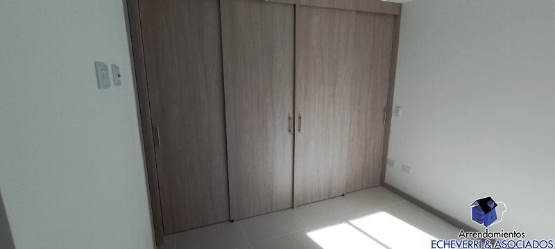 Apartamento disponible para Arriendo en Envigado La Cuenca Foto numero 1