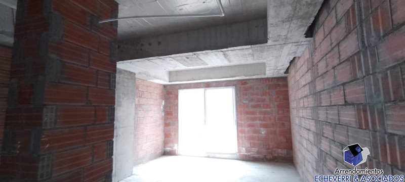 Oficina disponible para Arriendo en Envigado Guanteros Foto numero 1