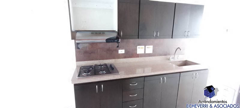 Apartamento disponible para Arriendo en Envigado con un valor de $2,500,000 código 2156