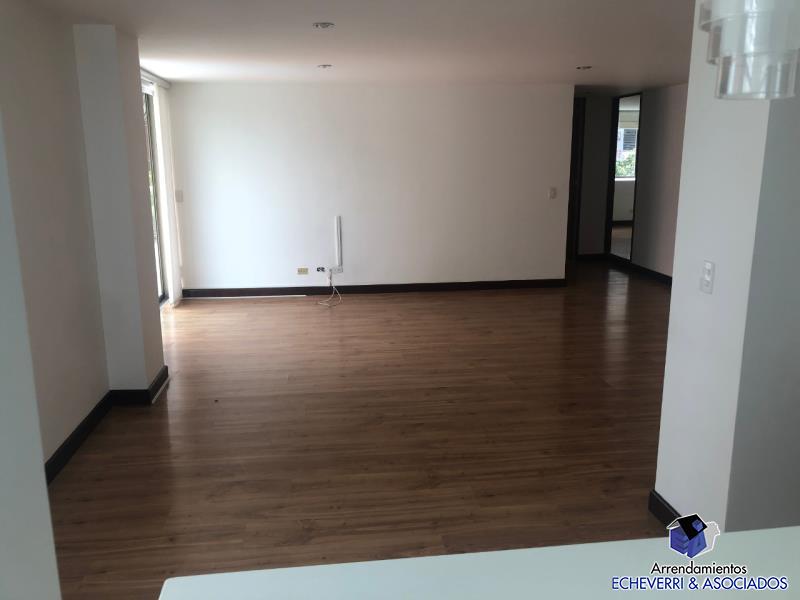 Apartamento disponible para Venta en Envigado Abadia Foto numero 1